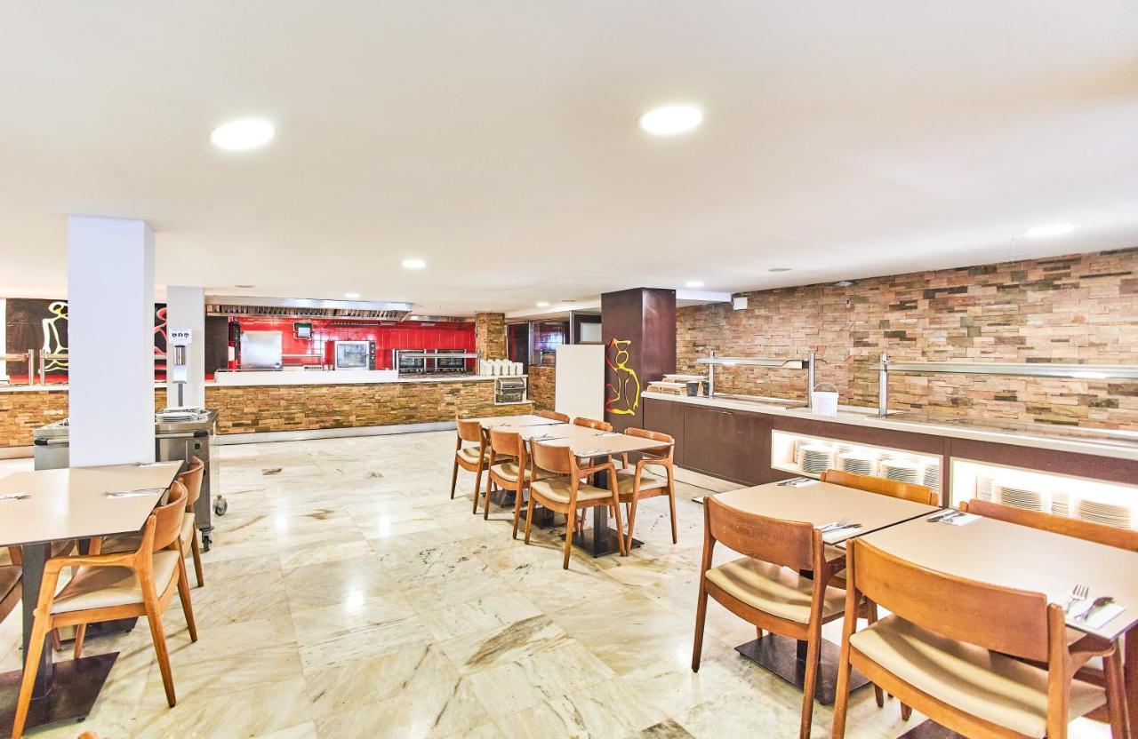 阿鲁阿帕尔玛诺瓦海湾因特尔图尔酒店 Palmanova 外观 照片